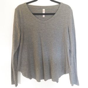 Xhilaration Medium Grey Top